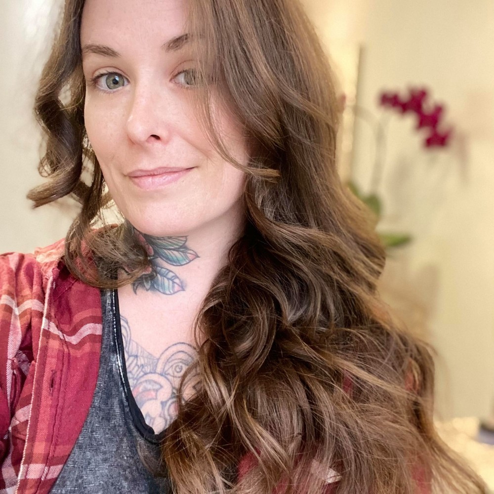 Meet your Posher, Christina